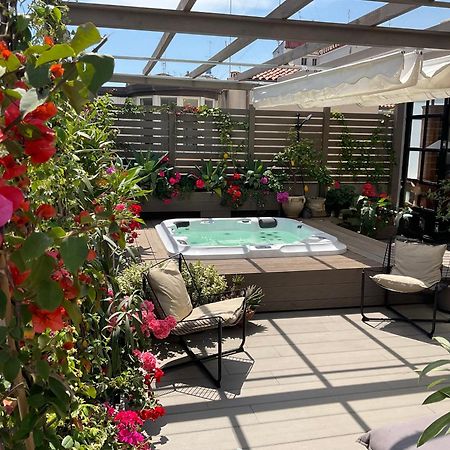 Fra Le Righe Bed & Breakfast Catania Ngoại thất bức ảnh
