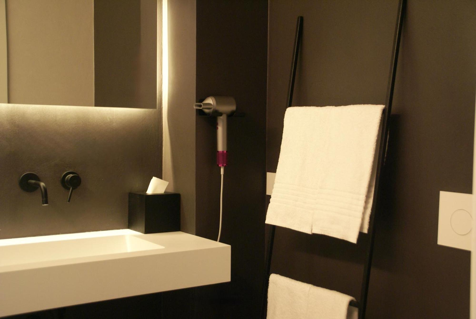 Fra Le Righe Bed & Breakfast Catania Ngoại thất bức ảnh